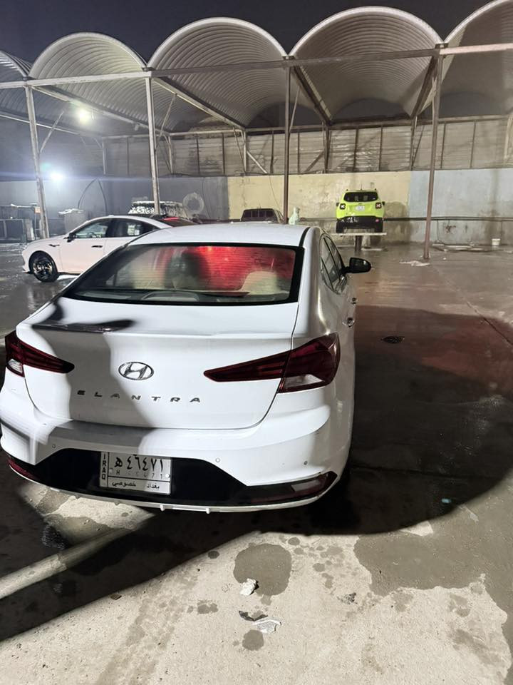 النترا 2020 خليجي كفاله عامه  مواصفاته مري شفط اربع وضعيات قياده بصمه بيبان  تشغيل بصمه بنوراما الجنطه بصمه تخم تاير جديد السباره ماشيه 118 مكاني ناصريه مركز *********** رقمه ممتواجد عل فيس خابر وتدلل
