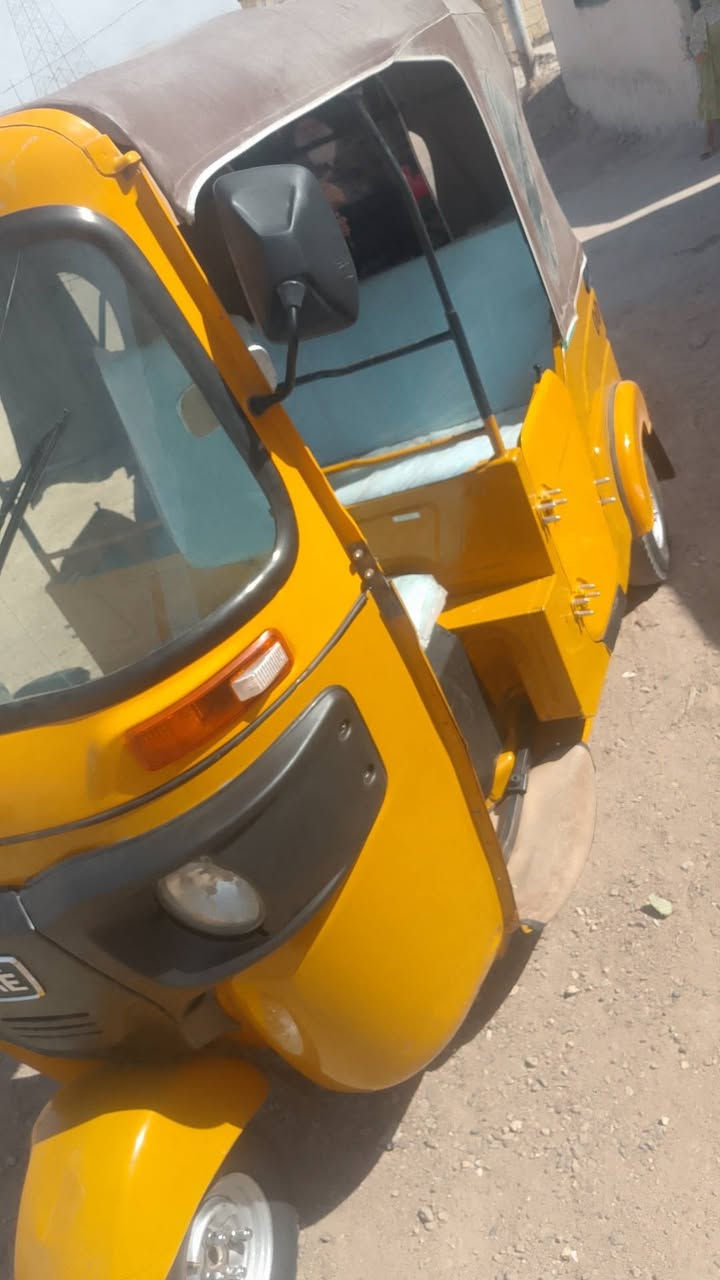 تكتك البيع 21 جاهزه خير من الله مكان ميسان ابو رمانه ***********
