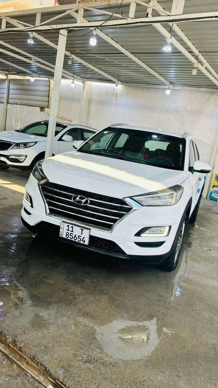 السلام عليكم توسان 2019 خليجي محرك 2000 دوش ماشيه 90 الف خمس عدسات بصمه كشنات كهرباء ثنين داخل جلد رقم دولي جديد تحويل مباشر جاهزه ومكفوله من الصبغ والتبديل وكير ومحرك السعر 197 بيهه مجال مكاني بغداد اليوسفيه
***********
