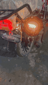 دراجه لون برتقالي
مستعجل عل بيعتها 

دراجه معايزها كلشي 

السعر 750 وبيها مجال 
العنوان سامراء 

الاتصال علا الرقم 

***********
