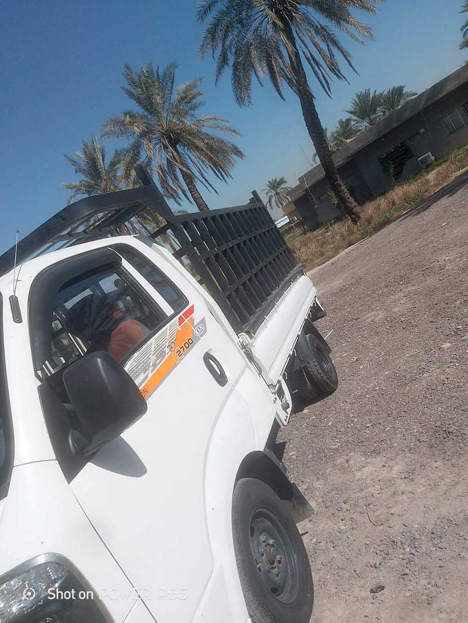 سلا عليكم .كيا حمل نثيه موديل ٢٠١٤ بلاديه تبريد ويه سويج رقم واسط الماني تحويل مباشر بدون محجر تواصل وتساب ***********
