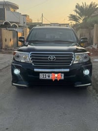 لاندكروزر GXR • ٢٠١٥ • كفالة فطيم