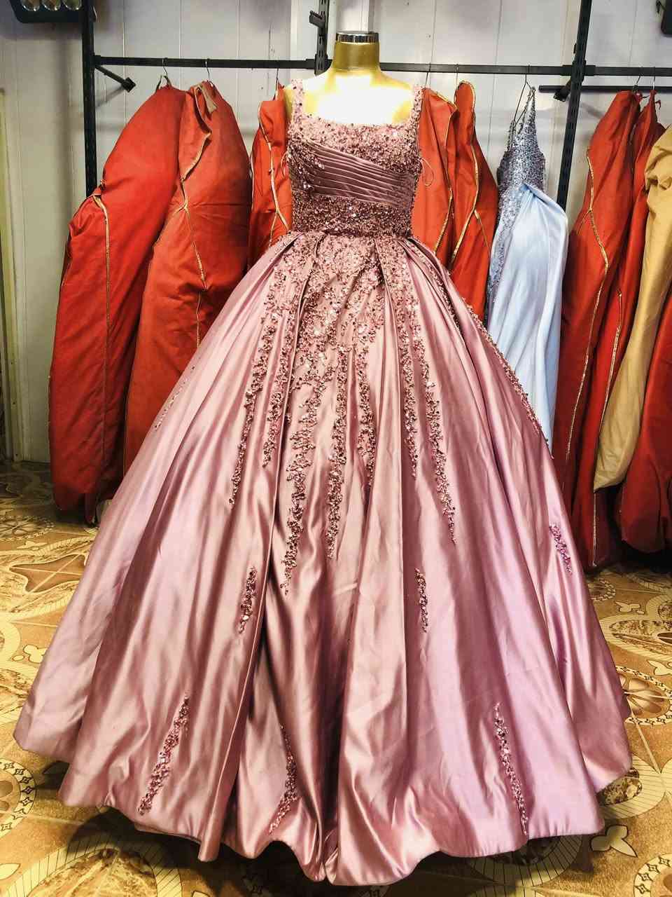 تخفيضات سعر القطعة 50 الف يتوفر توصيل حجز خاص


**إذا كنت صاحب هذا الإعلان وتريد حذفه لأي سبب، رجاءا أرسل رسالة إلى الدعم الفني**