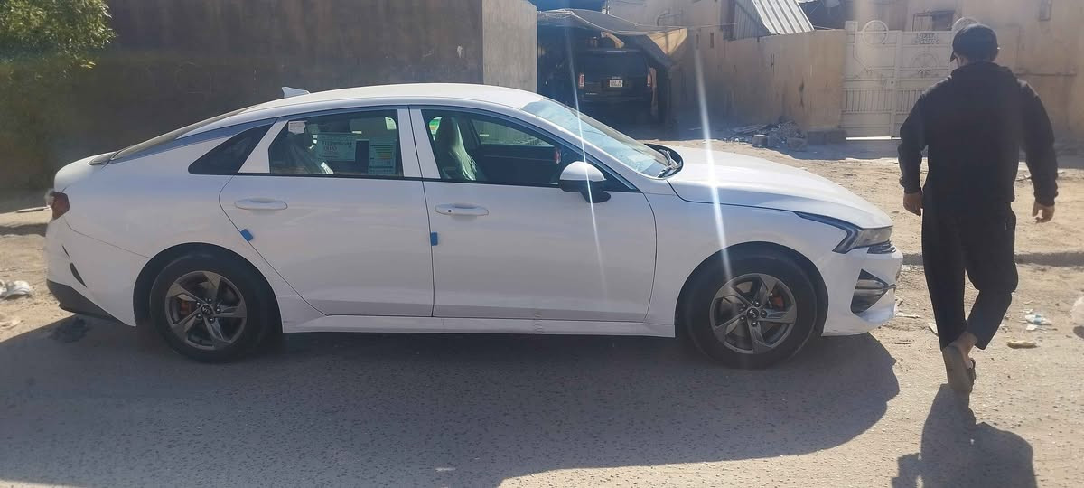 سلام عليكم سياره كيا فايف موديل 2021 سياره وارد امريكي سياره حادثة جاملغ وبنيد وصندوك مفتوح بس رقم مثنى معوقين سياره فول مواصفات بس تنته مابيه محرك 1600 تيربو سعر 145 بيه مجال مكاني البصرة وشراي يخابر راعيه أنه مكلف بل نشر وهاذ رقمه *********** Honolulu, HI
