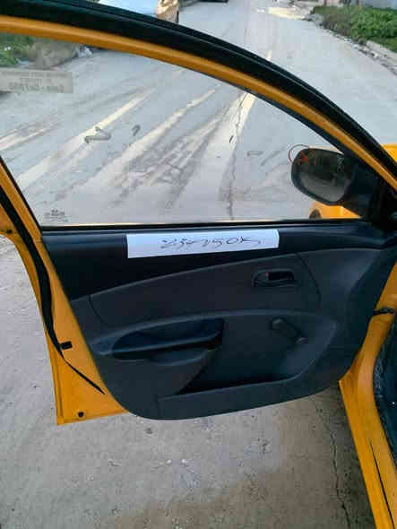 السلام عليكم السعر ٨٧
#مكلف #بلنشر 
كيا ريو 2010 رقم ديالى مشروع وطني شرعيها بل موصل شرط التحويل بدون وكاله رقم وهزه وسنويه جديده 

كير ومكينه شرط السياره فقط جاملغ الكدام مبدل باصلي اللون مؤسسى اصفر
الاتصال على الرقم او واتس اب 
***********
