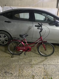 للبيع ياباني نضافته حلوه حجم 20 فحمات وتايرات جدد سعره 55 وبي مجال رجا...