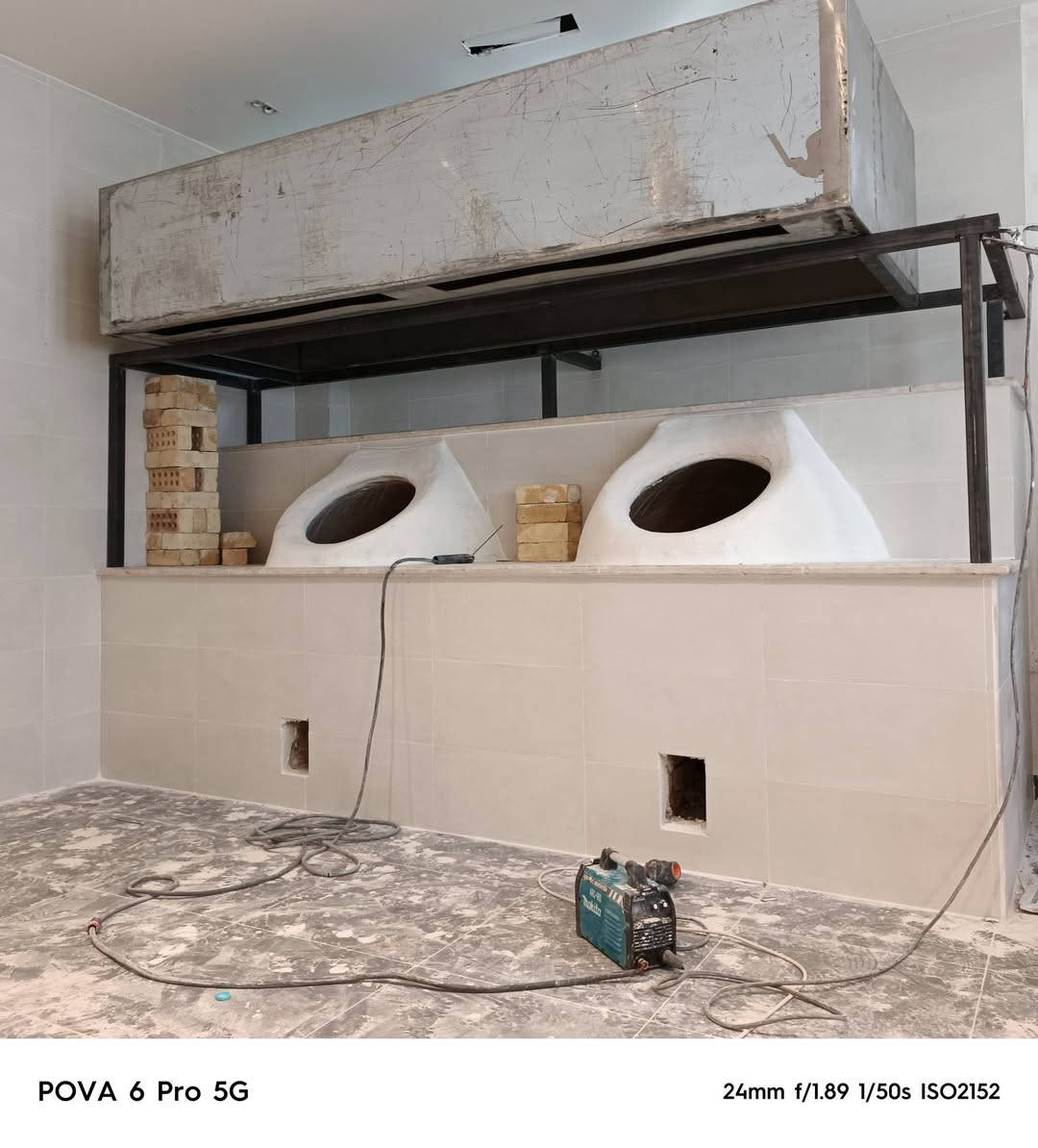 السلام عليكم حداده عامه ونجاره عمل جبسن بورد تطبيك جدران وتأسيس مجاري عمل كيس بان سندويج عمل ديكوارات مغربيه حداده او نجاره اي اسفسار 
هاتف ***********
