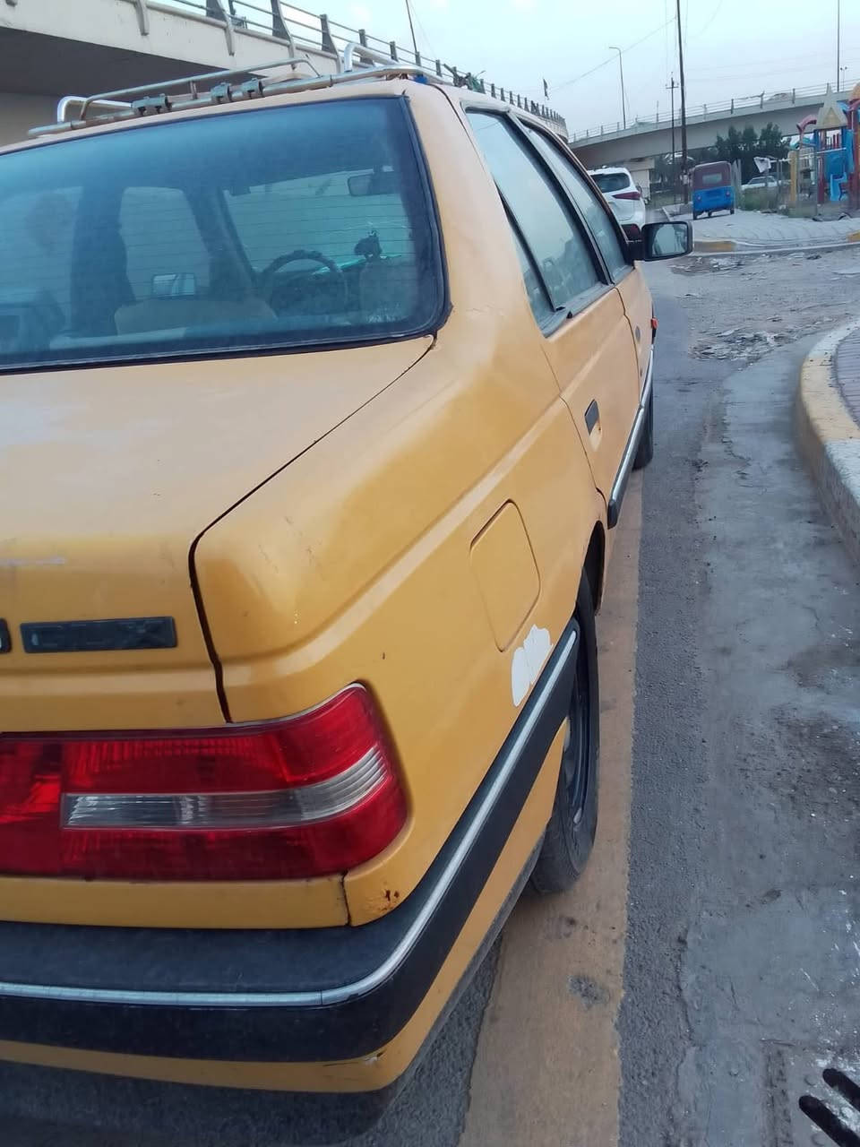 السلام عليكم بيجو GX موديل 2010 مكينه بيه رنكات كير كلشي مابيه سياره جاهزه بسمي مصفره هيه وغرمات رقم بغداد سنويه 2029 سعر26 مكان بغداد البنوك ***********
