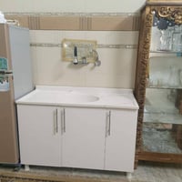 خزائن • أثاث • ديكور منزلي