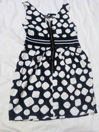 ملابس بنات • تصفية • توصيل