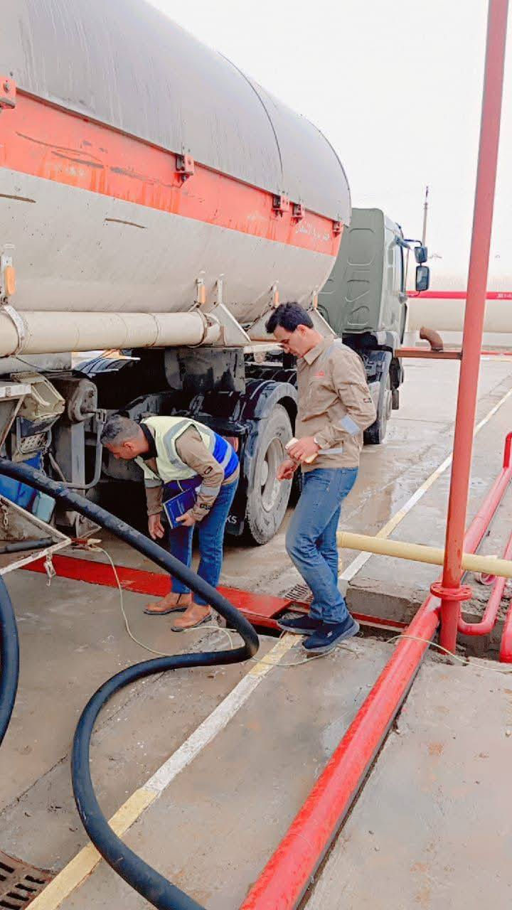 تم اطلاق مادة الغاز السائل (LPG) بنجاح تام بعد اكمال كافة المتطلبات الخاصة بتركيب المنظومة  (شركــــة عين الغاز ) من قبل كوادر شركتنا الى معمل غاز الرسول الاهلي بعد توقف دام ٦ سنوات  - محافظة الكوت  قضاء النعمانية  وفق احدث المواصفات الفنية ومعايير السلامة المعتمدة عالمياً بأشراف مباشر من قبل كوادر  الشركة العامة لتعبئة وخدمات الغاز 
للإستفسار أكثر مراسلتنا او الاتصال على :
 *********** 
او زيارة موقعنا الكائن في:
بغداد/ التاجي /مدخل شركة تعبئة الغاز 
أثناء التشغيل التجريبي لمنظومة معمل غاز  الرسول الاهلي 
أعمالنا المنجزة تجهيز تنصيب اشراف عين الغاز للخدمات الغازية  

تم التشغيل التجريبي لمعمل غاز الرسول الأهلي في قضاء النعمانية بعد توقف دام اكثر من 6 سنوات حيث تم نقله من ناحية الدبوني الى موقعه الجديد في النعمانية ، وتم التشغيل التجريبي بحضور لجنة من الشركة العامة لتعبئة وخدمات الغاز/ فرع غاز واسط مكونة من شعب التجهيز والصيانة والصحة والسلامة والبيئة على ان يتم التشغيل الفعلي بعد عدة أيام لحين اكمال كافة الإجراءات  الإدارية ، ويعتبر هذا المعمل إضافة مهمة لقضاء النعمانية لعدة أسباب أهمها تلبية الزيادة الحاصلة لمنتوج غاز الطبخ خصوصا عند ادخال المعمل الوحيد في القضاء لإجراءات الصيانة السنوية  .
#وزارة_النفط
#الشركة_العامة_لتعبئة_وخدمات_الغاز
