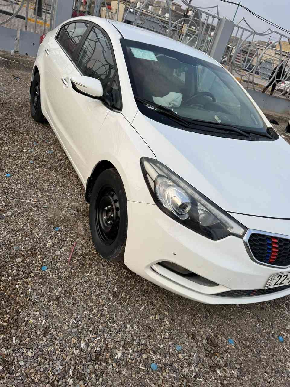 السلام عليكم 
سيراتو موديل2014خليجي كفاله عامه
فول مواصفات عدا لفتحه 
مكان / البصره
***********
