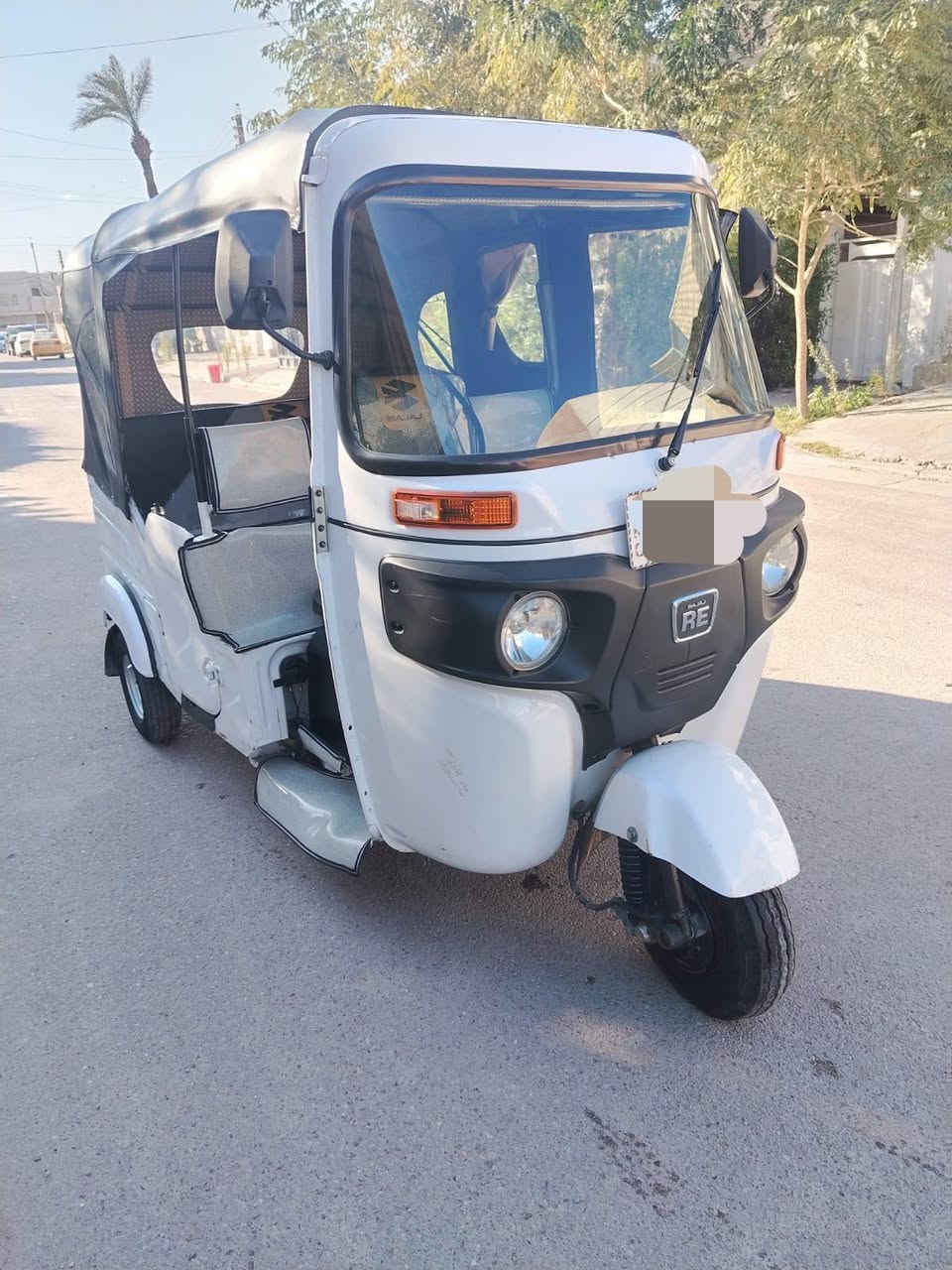 باجاج ٢١ للبيع
تكتك باجاج ٢١ للبيع كلش حلوة ونضيفة/ رقمها انكليزي قطعتين /سنوية باسمي /جاهزة من كلشي /بيها بس رصعه بسيطة موضحة بالصور /مكينتها مجفتة جديد وجاهزة /السعر 8200وبيها مجال حق الجية /مكانها بغداد حي العامل/للتواصل ***********
