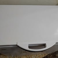 مجمدة للبيع • ضيق المكان