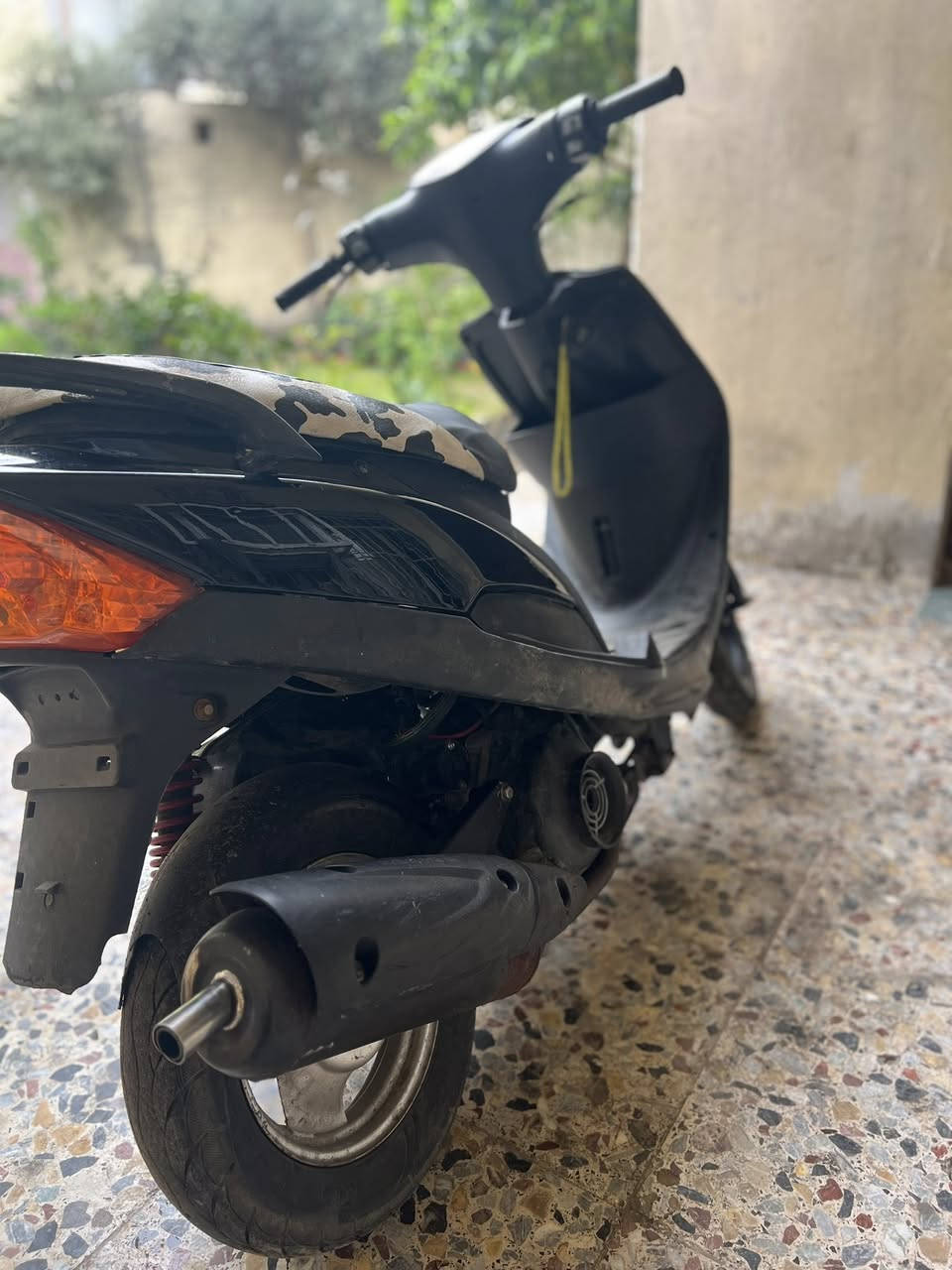 سلام. عليكوم. البيع. ماكس. عدلة.   دراجة. حلوة.  بس. شوية. عوزهة. ترتيب. ملحضات شغلة. سلف. هندر. كملة. مكان بغداد كمالية. سعر 325 وبيهة مجال ***********
