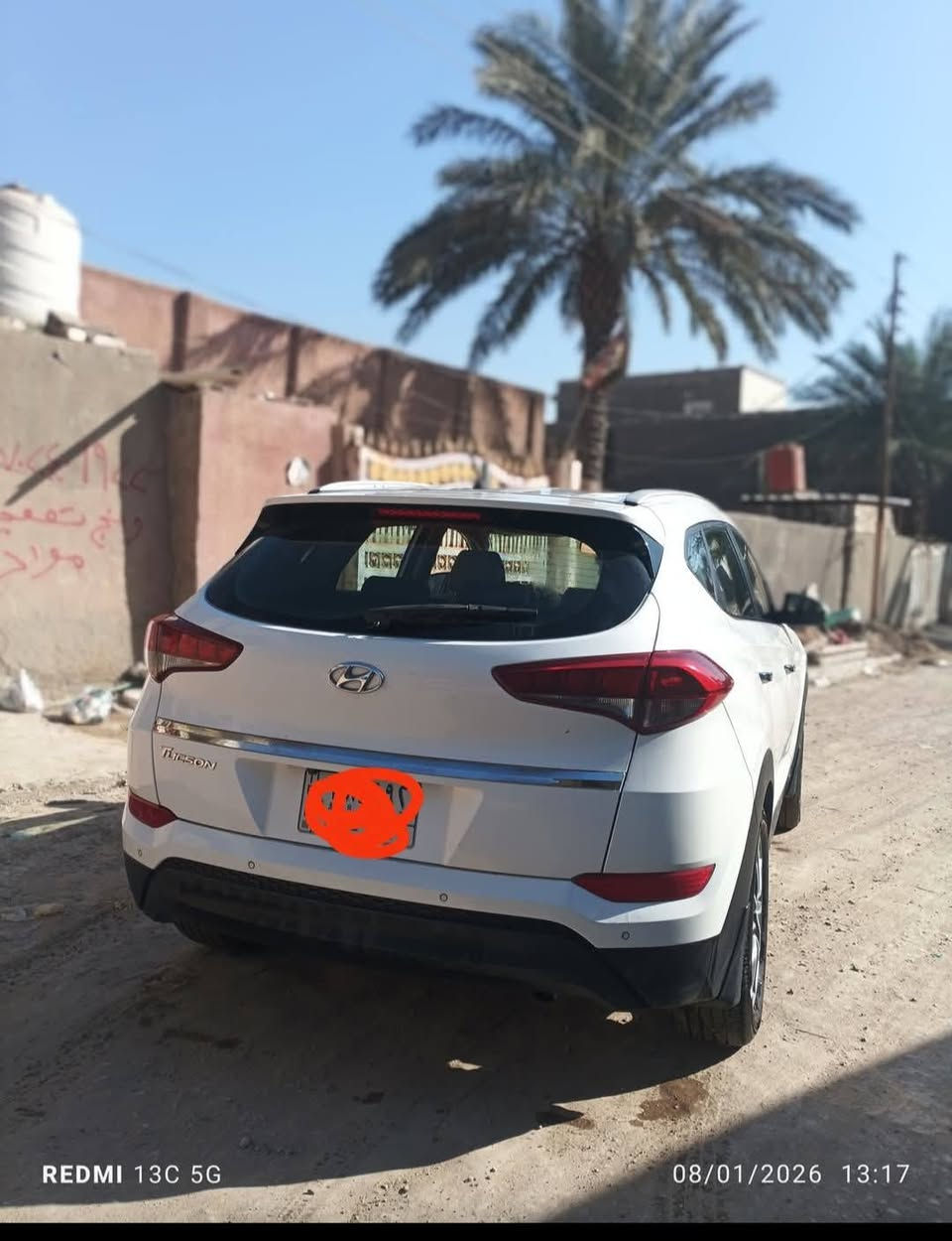 للبيع سياره توسان موديل 2018بابل سياره مكفوله بيها طخه بالبنيدمن الامام ماشيه 89 مواصفات كامله خالفيه  ااتصال***********
