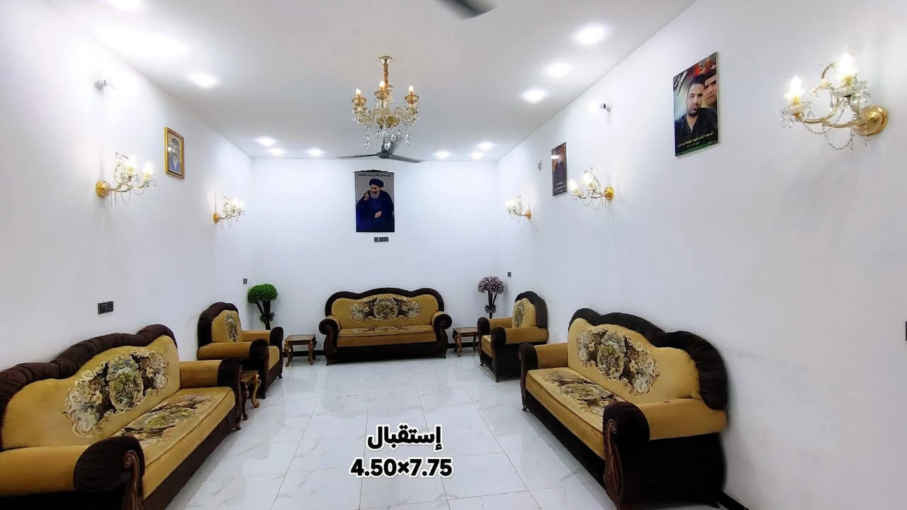 ✨ دار للبيع الحولي ((خلف اسواق بغداد ))✨
÷÷÷÷÷÷÷÷÷÷÷÷÷÷÷÷÷÷÷
📍 بناء حديث (سنة 2025) بإشراف هندسي متميز، تم استخدام أجود مواد البناء والتشطيبات عالية الجودة، مع تصميم عصري وواجهة حديثة (مودرن).

▬▬▬▬▬▬▬▬▬▬

🔹 تفاصيل العقار:

📐 المواصفات الفنية:
🔹 المساحة: 180 متر مربع – طابو صرف.
🔹 البناء: طابوق جمهوري (أبو سعيد) مع صب كونكريت مفحوص مختبريًا وبجودة عالية جدًا.
🔹 الخدمات: متوفرة بالكامل (ماء، كهرباء، تبليط، كيبل ضوئي).

▬▬▬▬▬▬▬▬▬▬

✅ الطابق الأول:

• غرفة نوم (5.10 × 4.00 م).

• منور يطل على غرفة النوم.

• صالة (6.75 × 5.00 م).

• استقبال (7.75 × 4.50 م).

• مطبخ بارد (4.75 × 3.90 م).

• مطبخ حار (2.18 × 1.80 م).

• درج بتصميم عصري.

• مجمع صحي متكامل داخلي.

• مجمع صحي متكامل خارجي.

• طارمة (كراج) تتسع لسيارة واحدة.

▬▬▬▬▬▬▬▬▬▬

✅ الطابق الثاني:

• غرفة نوم (4.90 × 4.75 م).

• غرفة نوم كبيرة (7.32 × 4.50 م).

• صالة (7.88 × 6.75 م).

• مجمع صحي متكامل.

• سطح بمساحة (5.10 × 4.00 م) قابل للتحويل إلى غرفة ثالثة.

▬▬▬▬▬▬▬▬▬▬

✅ الطابق الثالث:

• سطحان مستقلان (يمين ويسار).

• درج حديد.

▬▬▬▬▬▬▬▬▬▬

✨ المميزات الإضافية:

✔️ تصميم وتنفيذ هندسي متقن.

✔️ واجهة وتصميم عصريان (مودرن).

✔️ شبابيك ألمنيوم (سلايت).

✔️ أبواب خارجية من الحديد القاصة.

✔️ أبواب داخلية تركية.

✔️ تأسيسات كهربائية درجة أولى.

✔️ تأسيسات صحية درجة أولى.

✔️ خط مجاري خارجي مستقل.

✔️ منظومة كاميرات مراقبة.

✔️ منظومة أرضة ومكافحة الحشرات متكاملة.

👷‍♂️ تم تنفيذ البناء والإشراف من قبل المهندس أكرم الحسيني والمهندس أحمد كاظم، مع تصميم الخارطة والواجهة من قبل المهندس زين العابدين – مكتب النمط الهندسي.

📌 ملاحظات:

1️⃣ الدار جاهزة بالكامل، والمتبقي فقط تنفيذ الواجهة الخارجية حسب رغبة المشتري.

2️⃣ مطلوب إسكان، ويتم تسويته حسب الاتفاق.

3️⃣ الصور المرفقة في البوستر حقيقية للعقار المعروض.

▬▬▬▬▬▬▬▬▬▬

📍 موقع الدار:

منطقة الحولي – محلة (15) – رقم العقار (55) – شارع أسواق بغداد – ثاني فرع جهة اليسار، دار ركن على شارعين مقابل متنزه غير منفذ.

📍 يبعد عن شارع الحولي الرئيسي حوالي 95 مترًا.

▬▬▬▬▬▬▬▬▬▬

📞 للاستفسار عن السعر والمعاينة:

☎️ ***********

📱 (متوفر واتساب)
📢 ملاحظة: إذا عندك دار للبيع أو أرض زراعية اتصل بنا أو راسل الصفحة.
🏘️ ادخل على الصفحة موجودة اكثر من دار  معروضة للبيع في جميع الأحياء السكنية وبأسعار ومساحات مختلفة.
📞 أرقام التواصل موجودة داخل المنشورات. مراسلة وتساب ماسنجر
