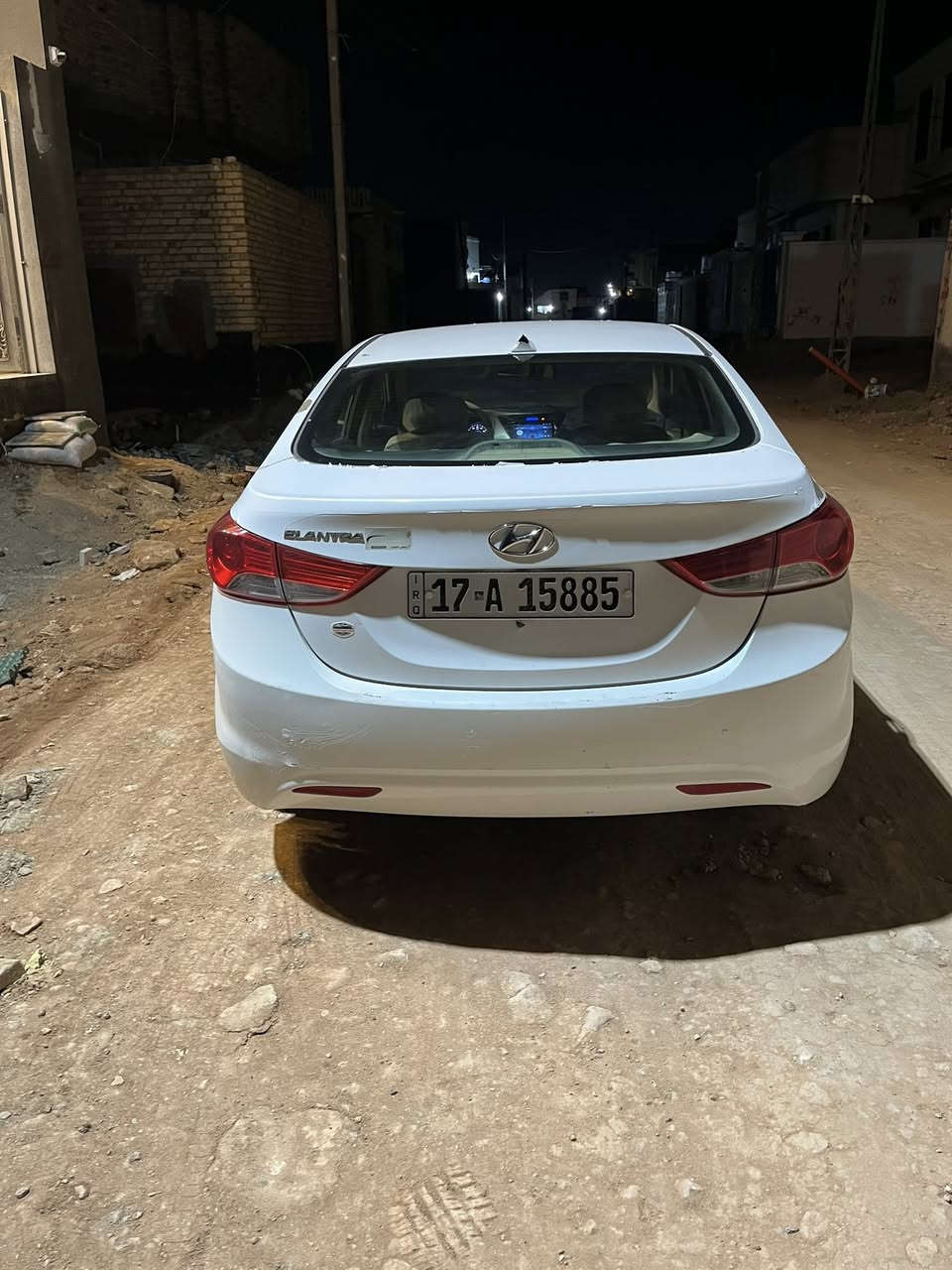 السلام عليكم
النترا 2013
السعر 98
وارد امريكي لون ابيض 
رقم مثنى الجديد 
حادثهة جاملغ خلفي وباب خلفي بدون تبديل بس صبغ 
وهنا بالعراق صار بيهة صبغ بالبنيد 
مواصفات السياره 
تحكم ستيرن شاشه تاب ويل كب 16 بلاجكتور امامي 
اشاير بالمري حساس اطارات 
السياره جاهزه من كلشي حداديه جديده باتري جديد تخم تاير جديد 
مكان السياره ديوانيه الحمزه الشرقي 
تفاصيل 
***********
***********
