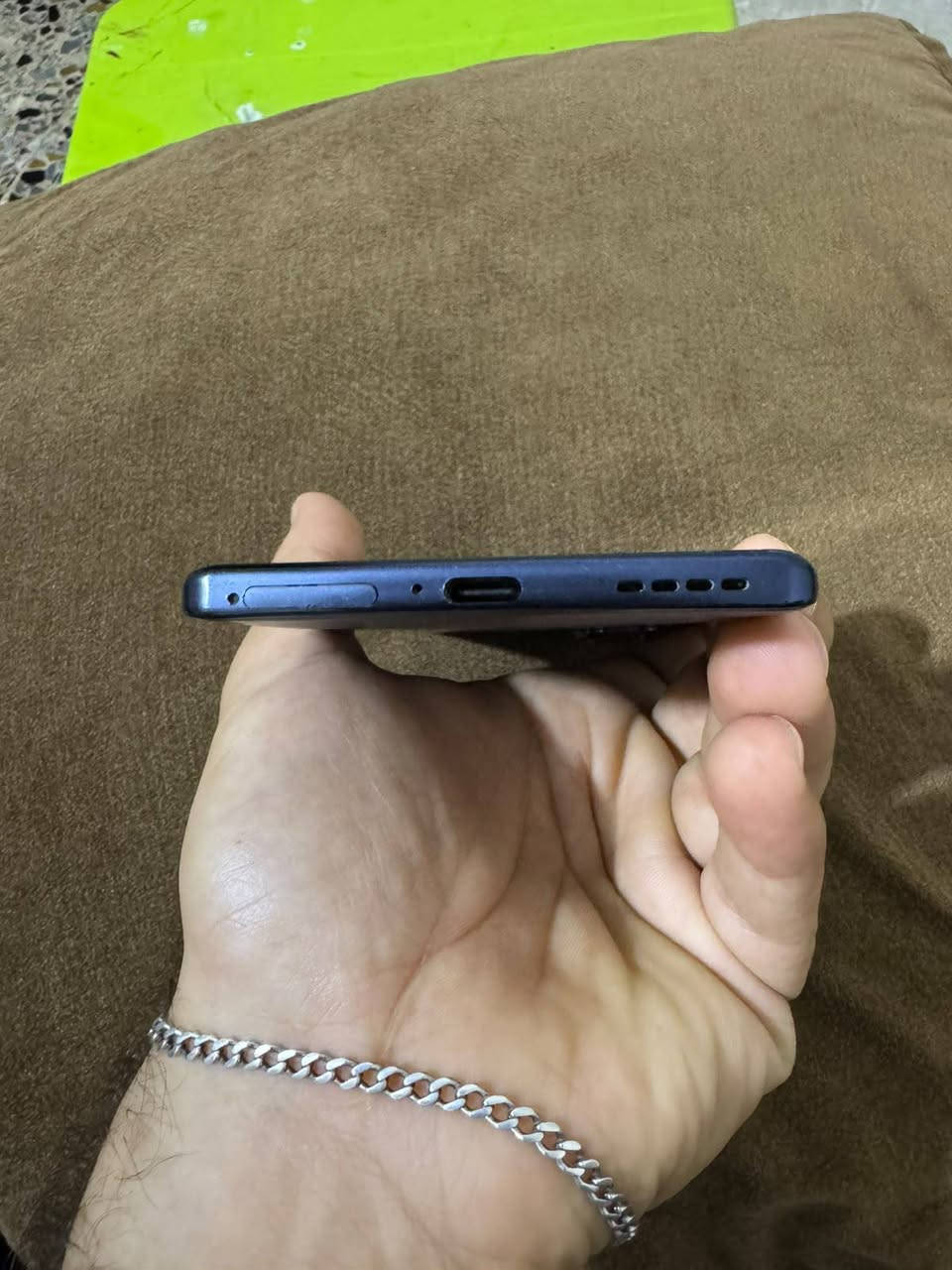 سلام عليكم انفنكس هوت 50برو جهاز نضيف كلش نضافتة مبينة بل صور بس وكع مني وصار فطر كلش حفيف مامبين وهاي لنقطة لموضحة بل صورة 
سعرة 150وبي مجال 
ومتواجدواتساب او نتصال سيمكرت 
الستفيار ***********

