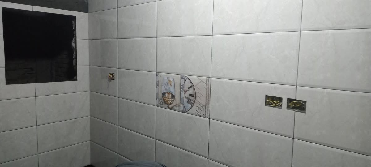 عندما تجعل الجودة غايتك ، سيطرق النجاح بابك دون استئذان
السلام عليكم اخوتي الكرام
شعارنا لسنا وحيدون ولكننا متميزون 
خلفات مصرية لتطبيق كافة أنواع السيراميك والبورسلين والكاشي والمرمر ، شغل فوق الممتاز وع الجضبان وبافضل دقة والتميز ، نتمني مساعدتكم بكل فخر لاخواننا ف العراق والمدينة 
للاستفسار : ***********
