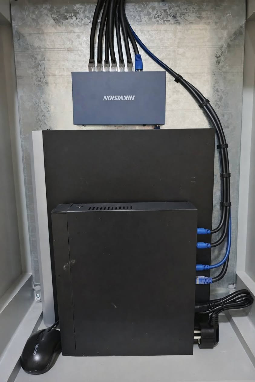 تنصيب كامرات مراقبة، إنذار حريق، حاكيات منازل ذكية ؛ اقفال الابواب السمارت
باحتراف ✔️ سرعة ✔️ ضمان ✔️
📹 كامرات مراقبة بكل الأنواع
🔥 منظومات إنذار الحريق
🏠 أنظمة المنازل الذكية
🚪 أقفال أبواب سمارت
*********** / ‏‪***********‬‏
