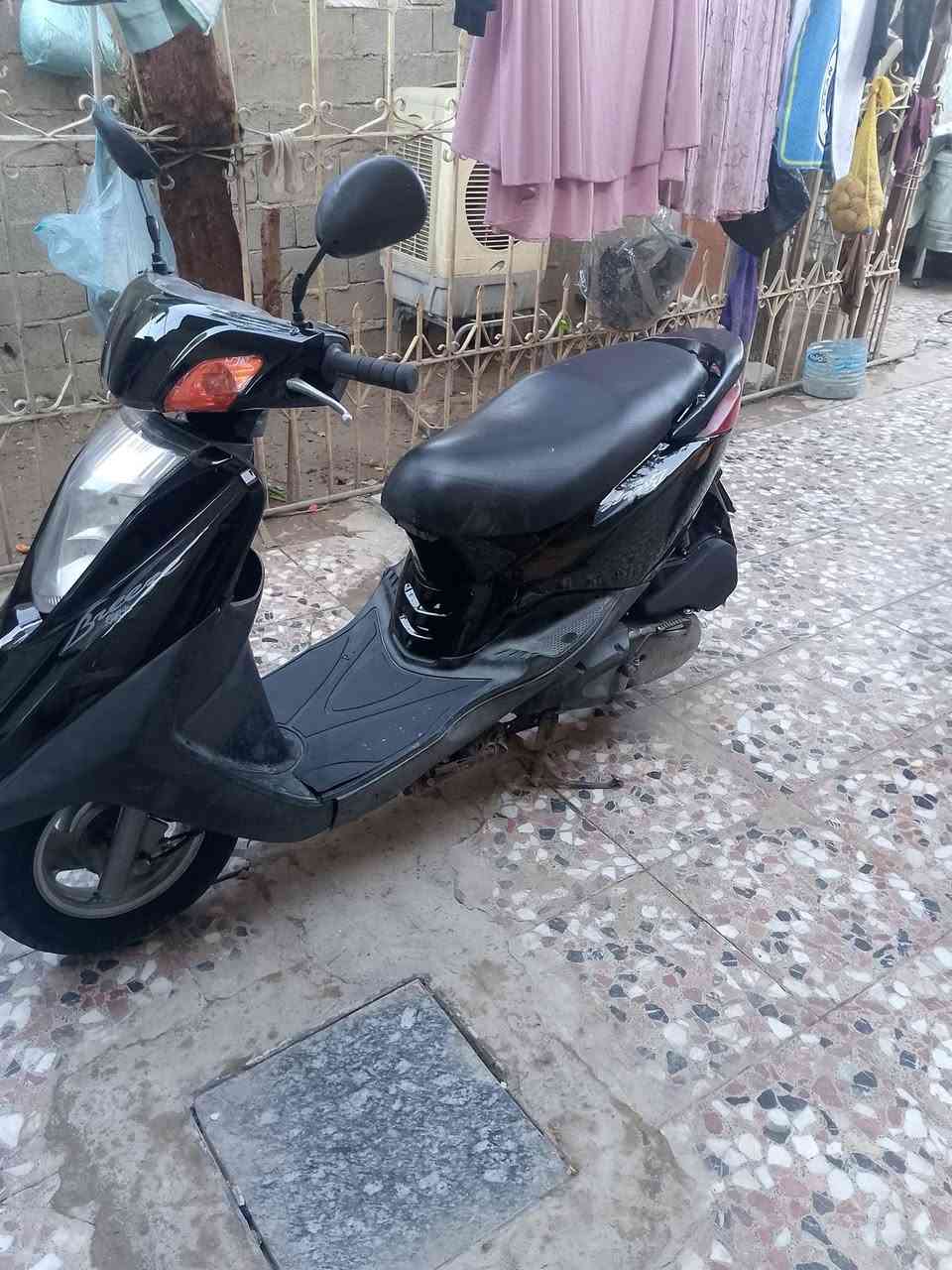 السلام عليكم دراجة بريز السعر 450 المكان الحبيبية الرقم ***********
