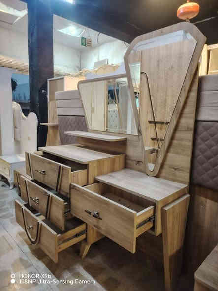 غرفة نوم تركية ماركه نفرين 7 قطع نظيفه جدا  خشب ثقيل  السعر 730 الف 
 مع #شد #ونقل #مجاني 🚘🚘.العنوان: موصل، حي البكر، قرب شركة كيا،مقابيل سنتر الابداع 🗾🗾. معرض دار الأثاث التركيه
 للتواصل ☎️☎️ #كورك***********  #كورك***********  #اسيا*********** pp
