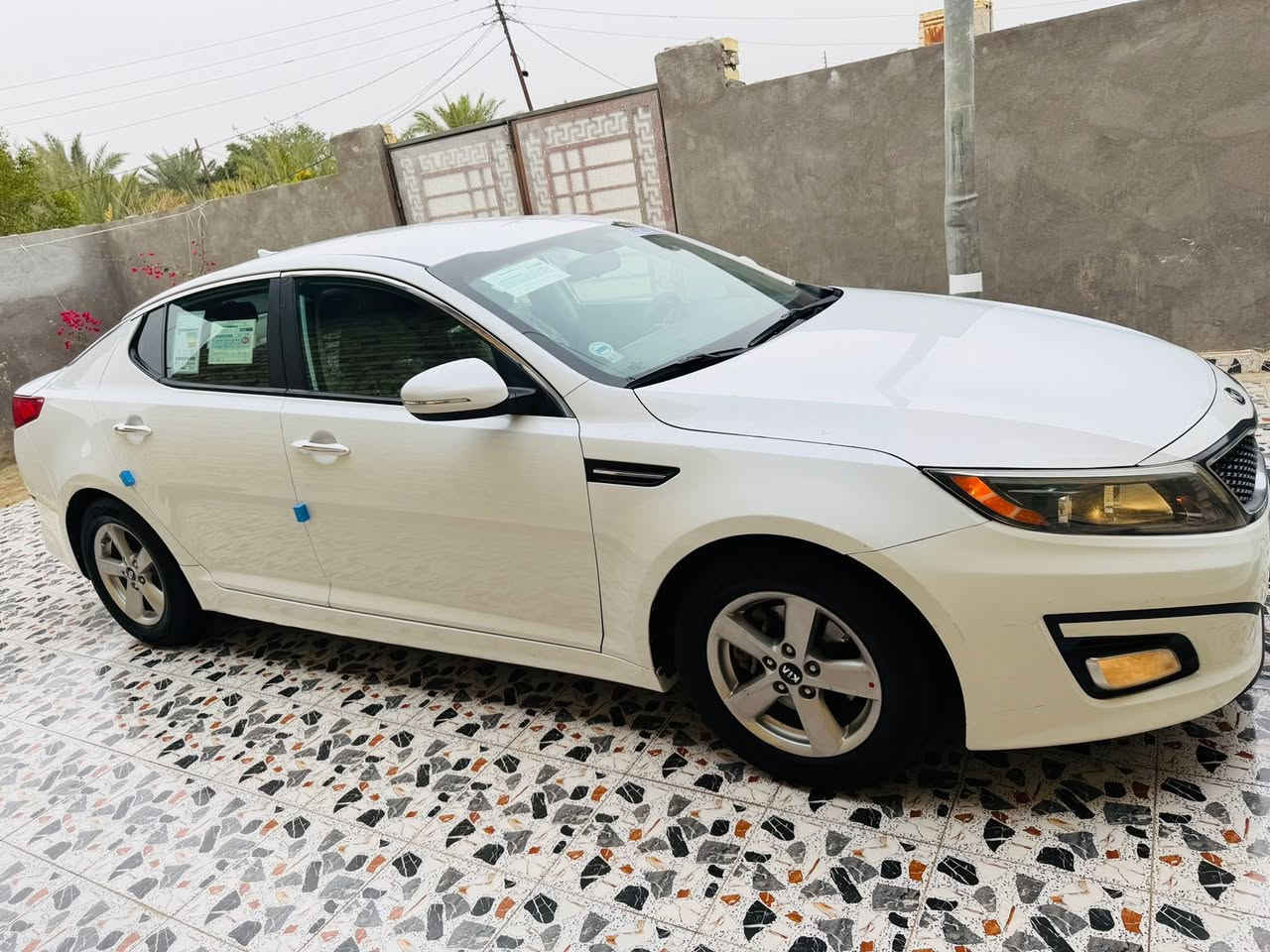 السلام عليكم ورحمة الله وبركاته ..
كيا اوبتيما 2015 أمريكي حادثها بسيط تبديل جاملغ وباب أصليات نفس اللون  الباقي ليبل واحد رقم ذي قار دولي بسمي تحويل مباشر سنويه مجدده لغاية 2027 مشروع وطني هزه جديده محرك 2400 ماشيه 120  مواصفات السياره شاشه تاب كبيره كامره دواره يدات نيكل اشاره بالمرايه بلاجكتور داخل بيجي بصمة جنطة فول تحكم استيرن جيهتين شغال مثبت سرعه نضام ايكو ويل كب اصلي سياره جديد جدا من الداخل والخارج وجاهزه كير محرك حداديه تبريد تدفئة شغاله فول كهربائيات السعر 112 مكان السيارة الناصريه ***********
