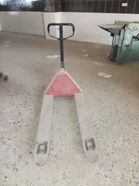 للبيع (جك كلش نظيف اوربي سعره 350 الف) رافعه 160 سم السعر 750 الف العن...