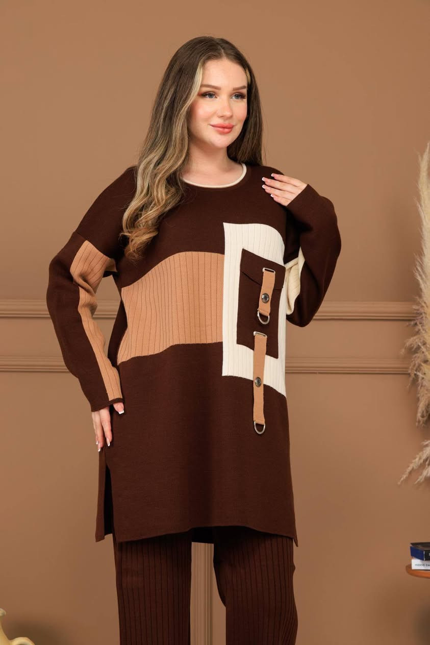 ❄️🔥 أقوى التخفيضات الشتوية بس يم محلات أحمد حميد! 🔥❄️استغلو هالفرصه مع قدوم  رمضان المبارك والعيد

💃 القطع يمنه وبس لحكي على العروض قبل لا تخلص 😍✨للحجز واتساب ***********العنوان حله السوق الكبير عماره جبران مول النسائي
