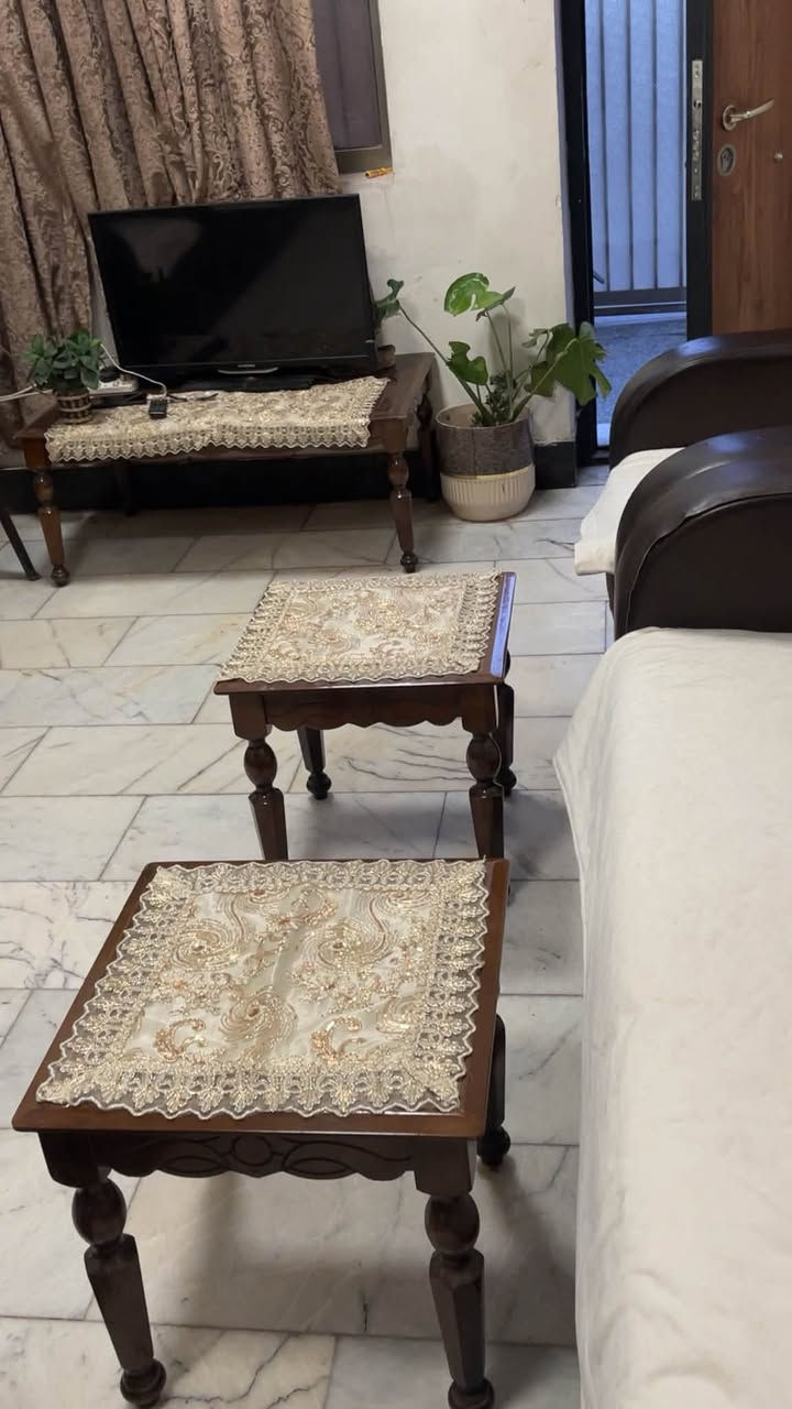 تخم  امريكي 10مقاعد مطعم جلد وقماش
وطبلاته وحده وسطيه وصغار 
مكان الغزاليه 
سعر 400الف


**إذا كنت صاحب هذا الإعلان وتريد حذفه لأي سبب، رجاءا أرسل رسالة إلى الدعم الفني**