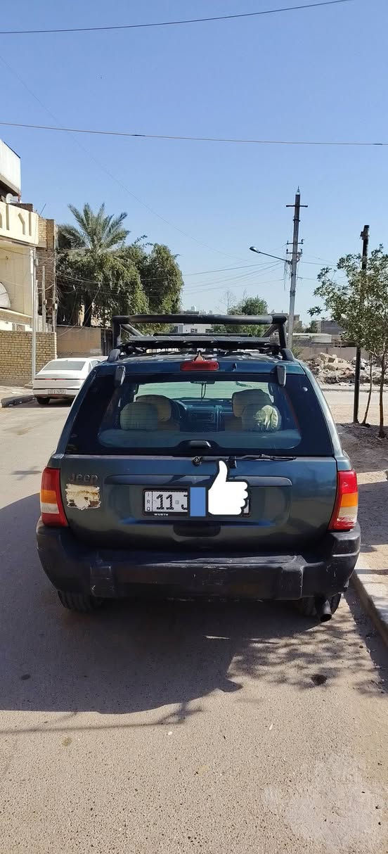 جيب شيروكي ٢٠٠٤ باسمي رقم انكليزي سنويه لغاية ٢٠٣٠ محرك سته عدله ٤٠٠٠ خير من الله كير حاويه قبل اسبوع شاده كهربائيات كامله عدى مصابيح داخليه اني فاصلهن لان كيلون الباب يشكل طخم تاير نظيف جدا دواخل نظيفه كما مبين بالصور تبريد عطل الفريز بي ليك فقط صدر امامي خلفي خير من الله اكسل خير من الله بولبرين خلف السايق بداية دويه متواجد على الفيس رقم الهاتف ***********  السعر المطلوب 65 ورقه بيها مجال قليل
