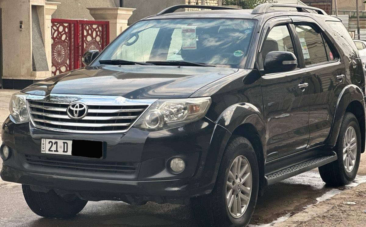 سلام عليكم فورتشنر 2012 خليجي 6 سلندر ماشي 230مكفول فقط بارد حك شبر في الصندوق مثل ما موضح بصور سيارة خير من لله وشاد الهة منضومة غاز مال الدورة السعر (210)

***********
