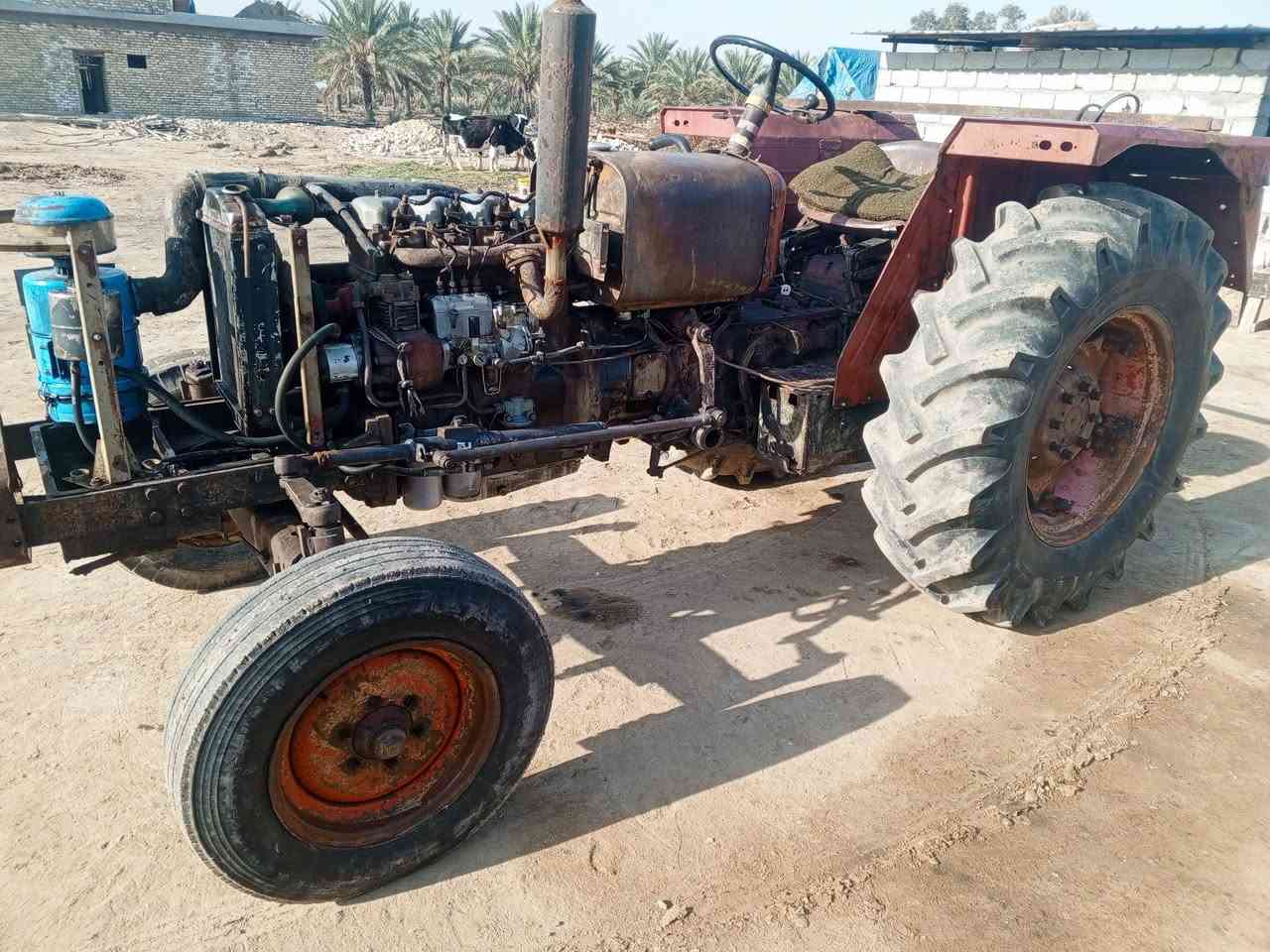 سلام عليكم عنتر للبيع كله نضيفه من كلشي تايرات جدد لا ضرب ولا شي مكانه بغداد طارميه كشره موجود افخاذه موجوه كلهن***********
