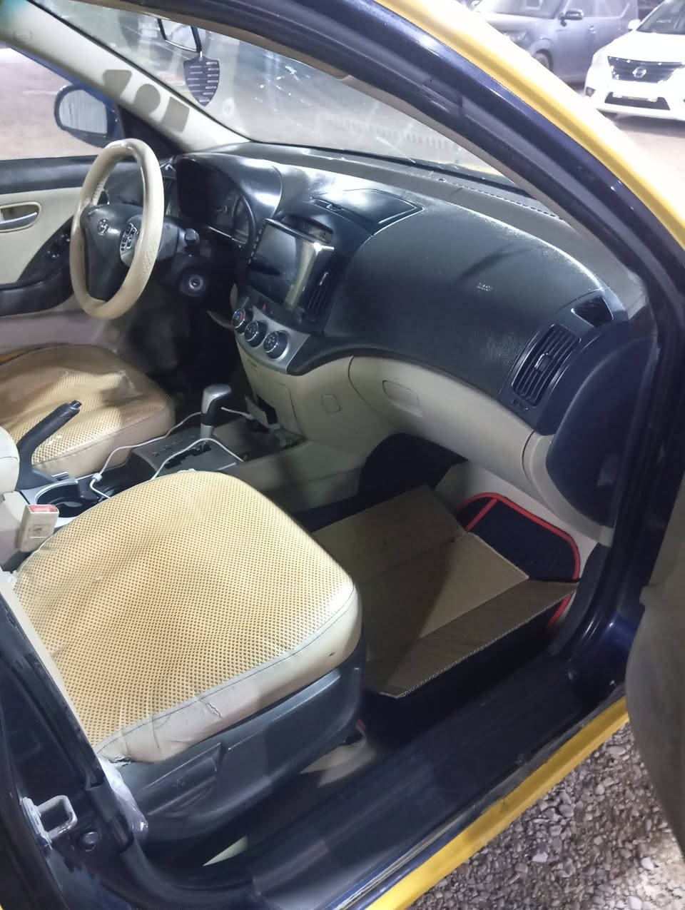 النترا مقدس موديل ٢٠٠٨ السعر ٨٨ وبيه مجال وارد امريكي بيه خشم البنيد والجاملغ الامامي محرك ٢٠٠٠ المرغوب وكير مكفول حداديه مكفوله تخم تاير جديد تبريد تدفئه كوله شغاله كهربائيات كوله مكفوله دوشمه وكاعيه جديده صبغه جديده رقم الماني مشروع وطني مكاني بغداد شارع فلسطين للاتصال اخوكم ابو رضا ***********
