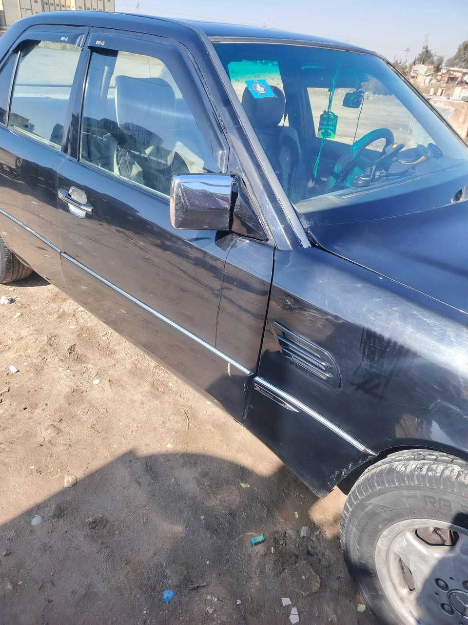 مارسدس موديل 90
رقم بغداد الدولي
السياره بسمي 
السنويه لل30
السعر 50ورقه
الاستفسار الاتصال على الرقم
***********
