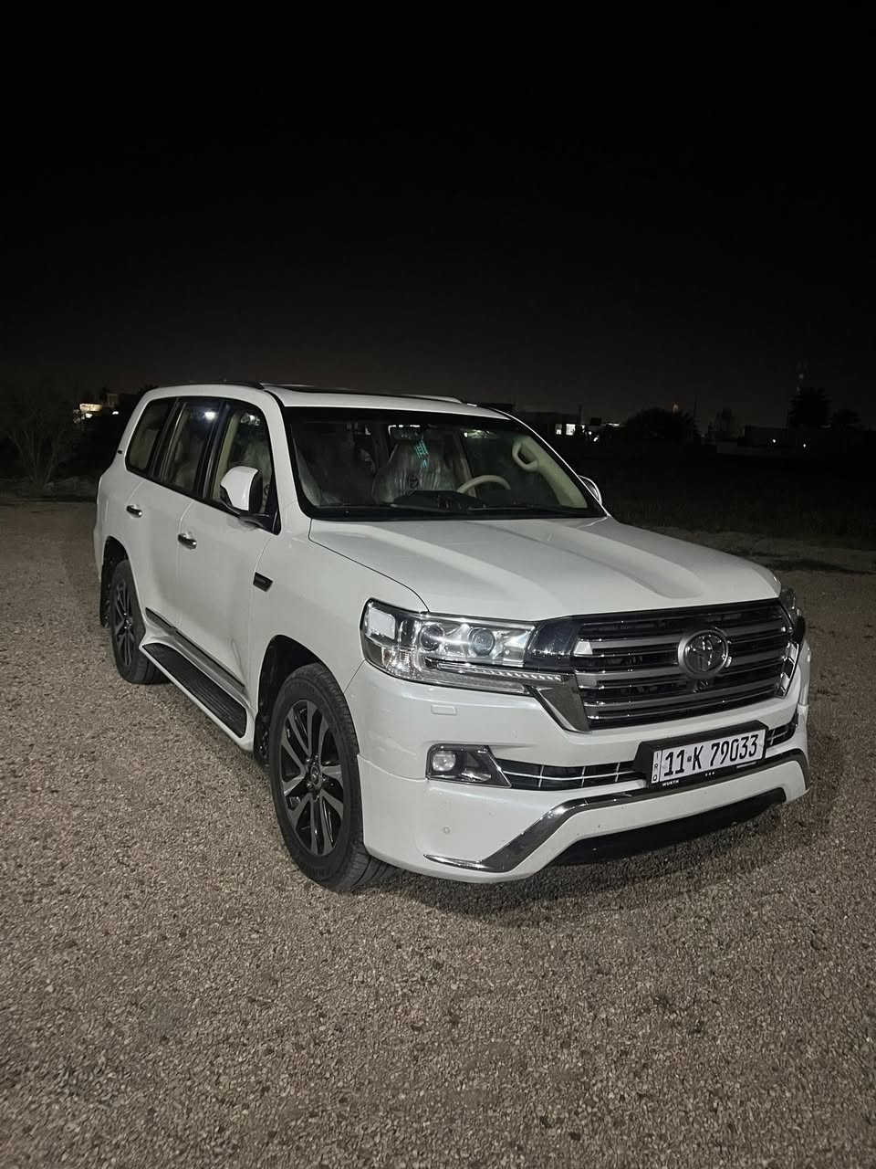 أ سلام عليكم سياره لاندكروز  موديل 2016 بريم محرك 8 تخم تاير سياره مكفوله ***********
