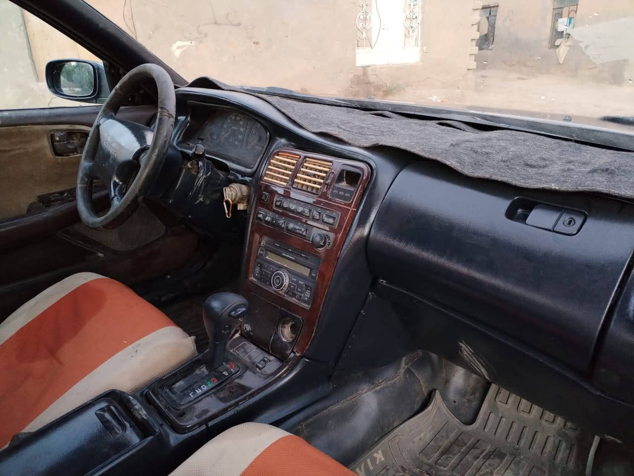 سلام عليكم كرسته للبيع رقم واسط مكفولة عيب شرعي كص نغل جثه اصوليات مكينه وكير ونجي كرهبيات حداديه جاهزه سياره مكان ناصرية الغراف سعر 47 وبيه مجال ***********
