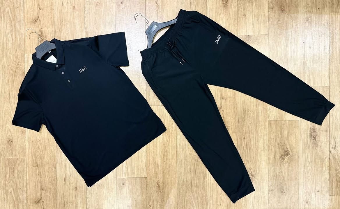 تراك سود ليكرا مطاط أصلي 
القياس :3XL..4XL..5Xl


**إذا كنت صاحب هذا الإعلان وتريد حذفه لأي سبب، رجاءا أرسل رسالة إلى الدعم الفني**