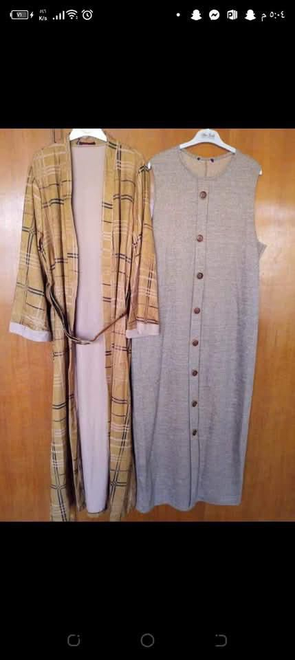 بشت وفستان بينصل جواتو قياس ٤٦/٤٨ 
جديد ملبوس بس كم مرة سعرو جدآ مناسب 
ب١٥ الف مع التوصيل ايمن او ايسر


**إذا كنت صاحب هذا الإعلان وتريد حذفه لأي سبب، رجاءا أرسل رسالة إلى الدعم الفني**