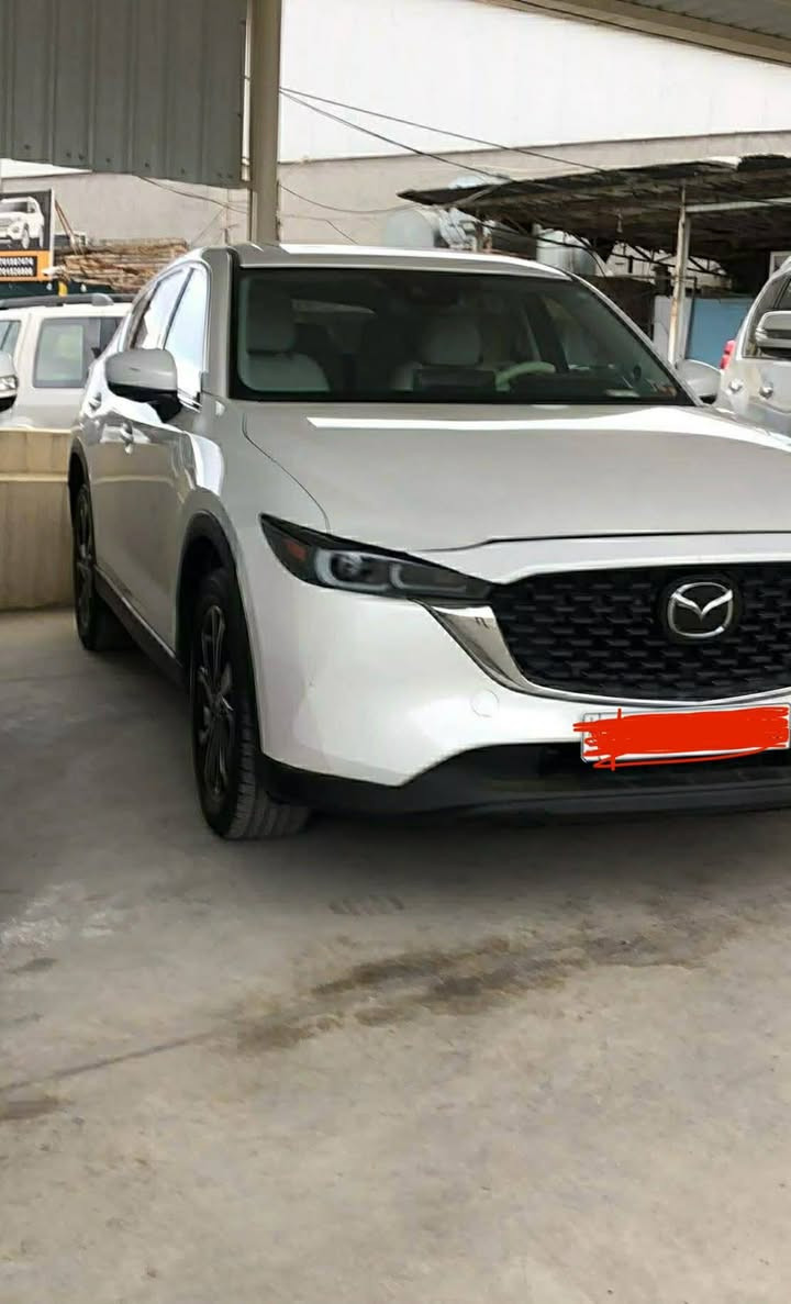 بسم الله الرحمن الرحيم 
مازدا ٢٠٢٣ ره قةم سلماني cx5 
مواسفات فوول 
ویل 20
ناوسپی 
رادار 
بصمه 
سلايد 
دةرگاي دواوة جةك
كوشن خزن 
جلدو كوشن و سكان هيتر 
جلد 
مكينه ٢.٥ بئ توربو مرخوب 
دةرگاي جةمةلةخی سەکن بوياخة ناوي نةگرتووة 
نرخي 175 مجال 
  

*********** السليمانية, العراق
