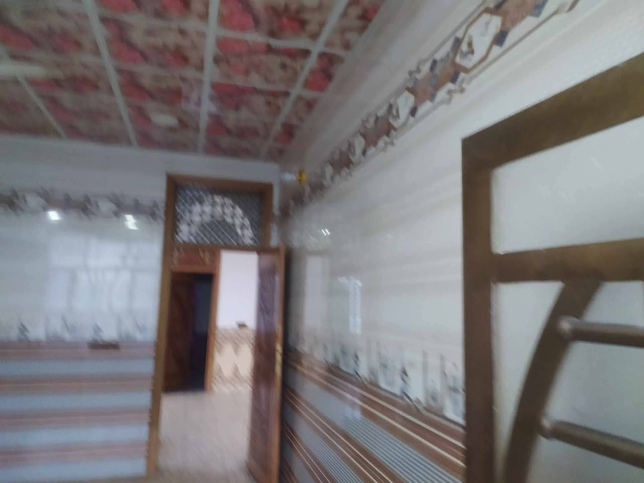 السلام عليكم بيت للبيع ابي غرق حي البتول بناء جديد  350م خدمات كامله ***********
