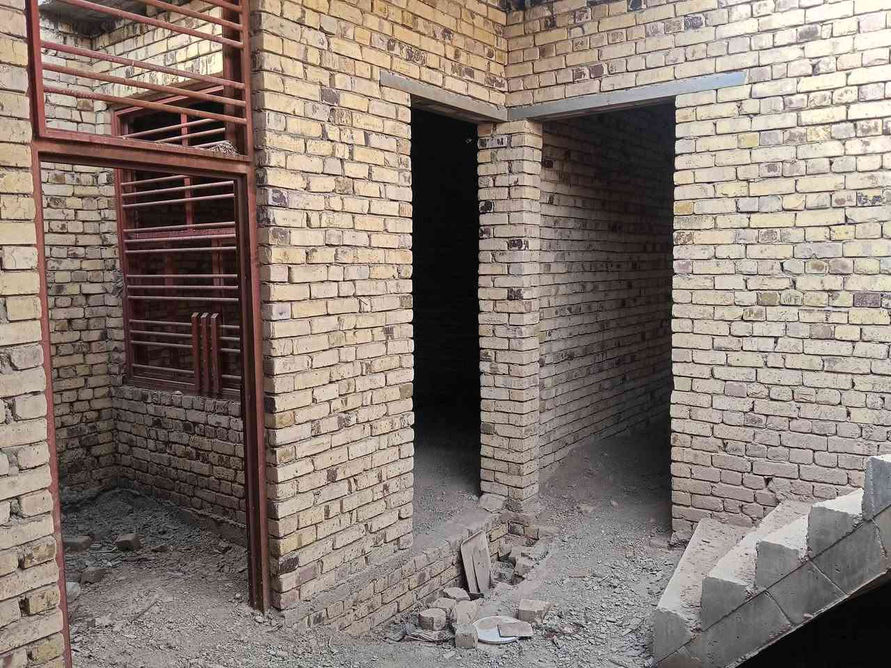 السلام عليكم هيكل للبيع بعرصات حيدر حوالي الخصيمة المساحة 266متربسعرمناسب للمزيد من تفاصيل خاص اوالتصال على الرقم الموجود ***********
