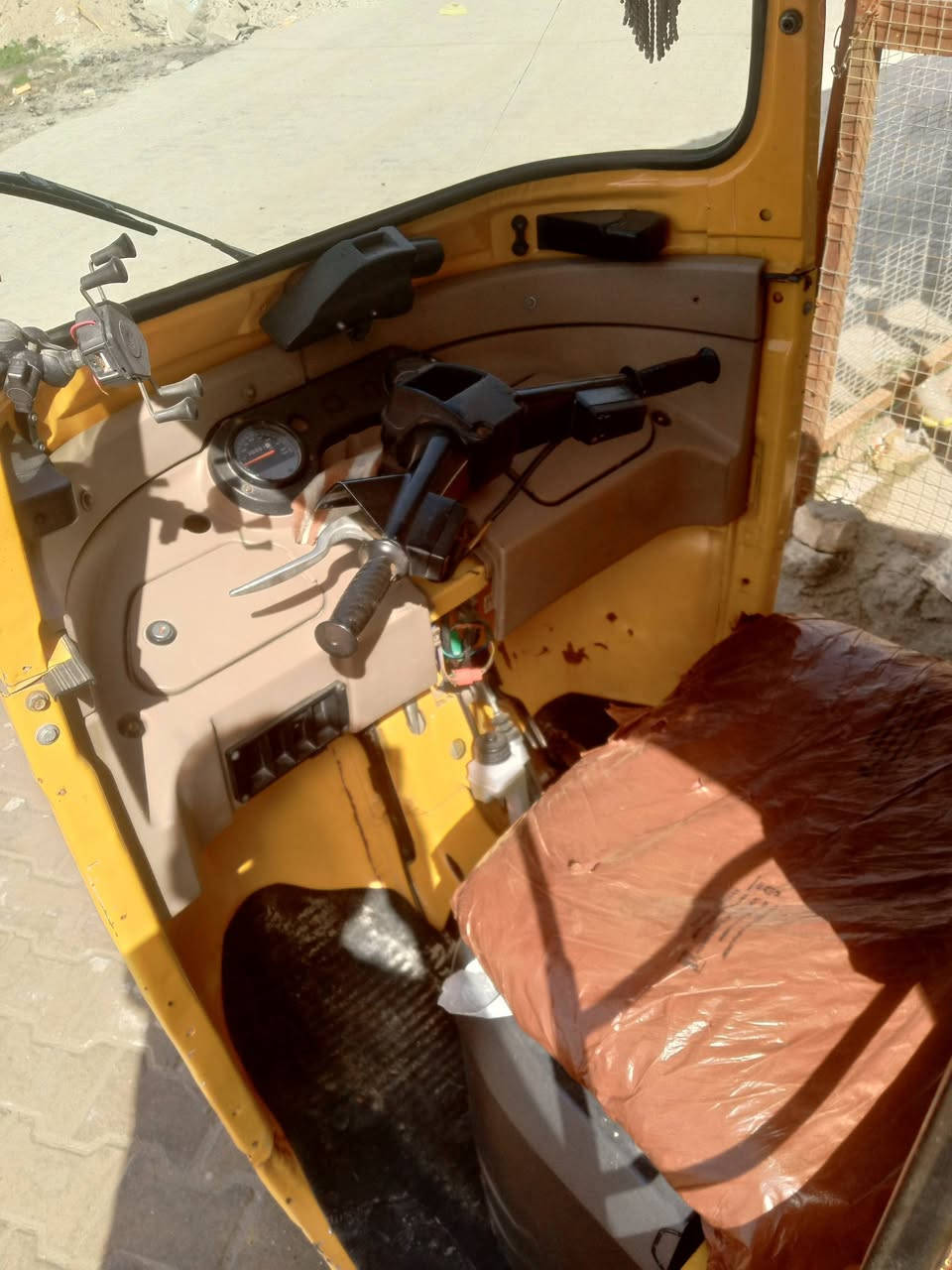 تكتك البيع مديل 19/11 رقم بغداد مكان بغداد الشعله ***********
