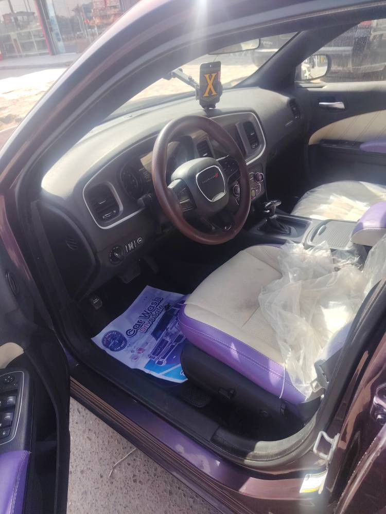 جارجر2020 اصل مكفوله من كلشي ماعده طخه صغيره مصلحه نظيفه جدآ لون مميز بنفسجي رقم بصره بسمي تحويل مباشر رقمي *********** السعر 238 البصرة, العراق
