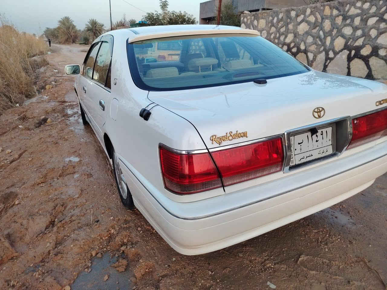 السلام عليكم كراون ملكة رقم كركوك موديل 2002
قرار 48
شاصي 71
محرك VVTسي 9
مدفوع كمرك وقرص 
باقي بس الرقم 
تبريد تدفة شغال
فتحة سقف
3 دكم
ويل نجمة
كشنات كهربائي
مكفولة من نقل جثة والكصة
تحوير نجف فوك وجوة 
السيارة حلوة 
السعر 115 وبيه مجال 
العنوان بابل شارع 80 قرب السادة البو خطة
الرقم ***********
