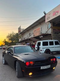 جالنجر موديل 2012 SXT بيهة ثلاث قطع صبغ بدون دواخل بجم كبس  رقم بغداد ...
