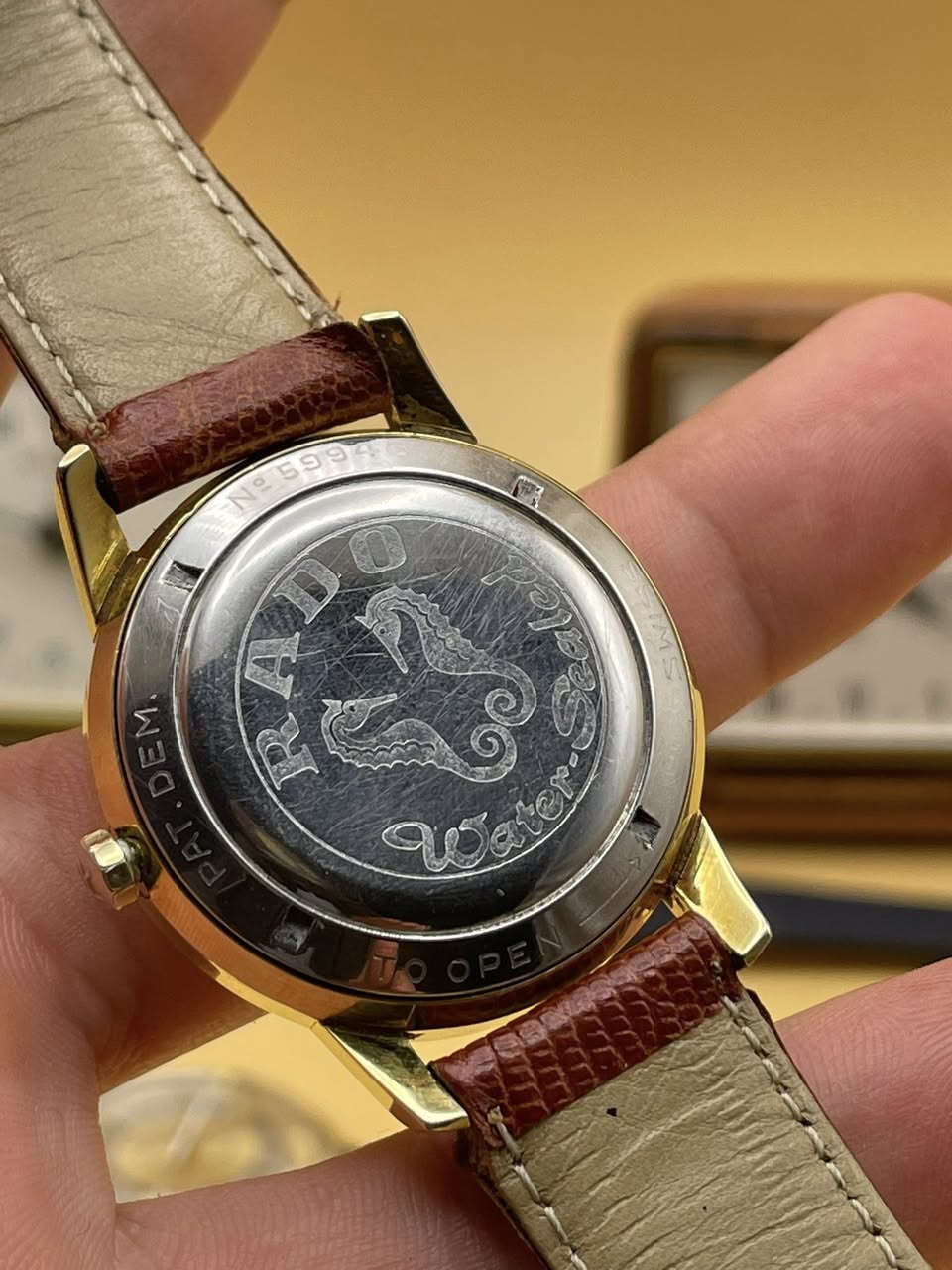 -Rado Automatic Production 1950

-جمال ودلال الرادو من الذهب والاستيل نوادر جداً جداً 

-مقاس ٣٥ صافي // نظافه ممتازه 

-السير +البوك مستبدل يا اخوه 

#يوجد_توصيل لجميع محافظات العراق


**إذا كنت صاحب هذا الإعلان وتريد حذفه لأي سبب، رجاءا أرسل رسالة إلى الدعم الفني**