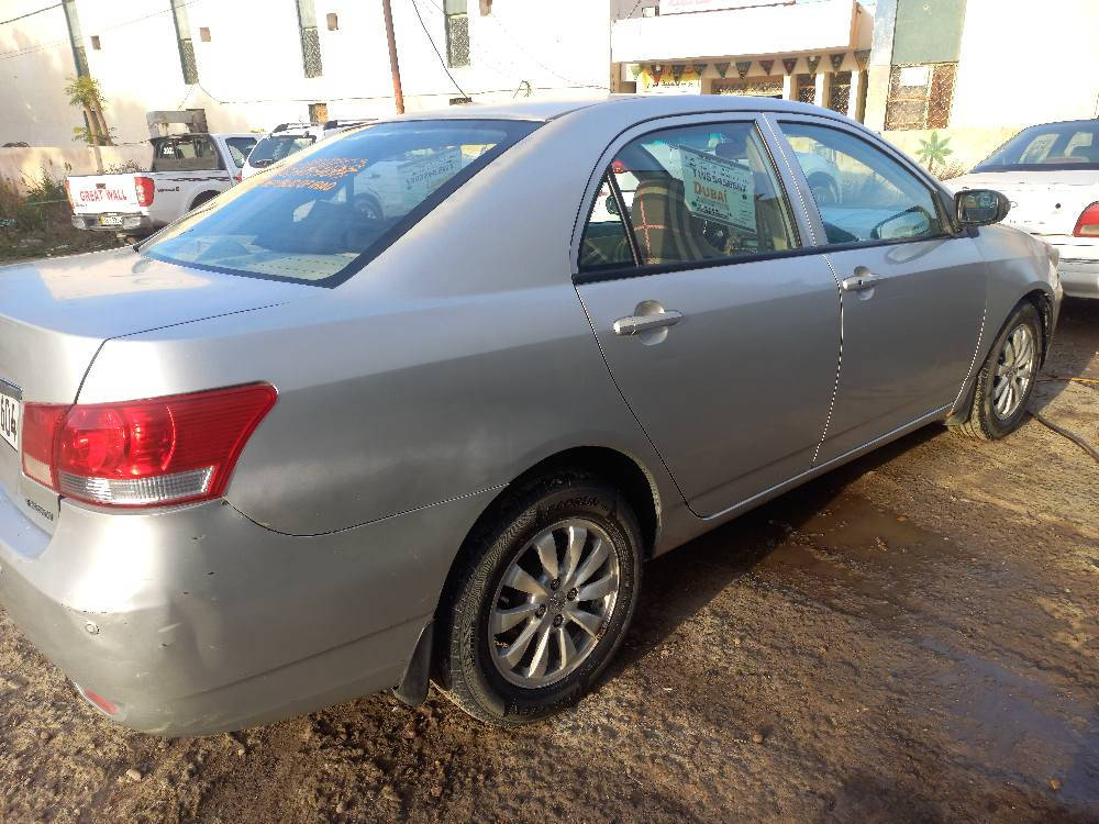 سلام عليكم 

#سيارة_للبيع 
-بي واي دي G3 ✅
-موديل 2016 ✅
-اللون رصاصي ✅
-رقم إنگليزي الدولي بأسمي ✅ 
وشرط التحويل
-هزة جديدة ٢٠٢٦ ✅
-سنوية لسنة ٢٠٢٩ ✅  
-مكينة ١٦٠٠ بلادية ✅
-گير أوتو ✅
-الگير والمكينة جاهزات ترايك وين ما يعجبك ✅
-حدادية حلوه وناعمة ✅
-كهربائيات جاهزة ✅
-فول مواصفات 
(گيجات ألكترونية - حساسات خلفية - فتحة قمارة كهربائية - تشغيل بصمة - بصمات بيبان - تحكم ستيرن - سنترلوك - جام كهرباء - اشاير بالمري - مضخم صوت) 
سيارة مال جناي وماشية أقل ال٢٠٠ ألف 
وبعدها بلزگات الشركة ✅
السعر ٦٨ ورقة وبيها مجال للشراي 
تلفون *********** المحاويل, بابل
