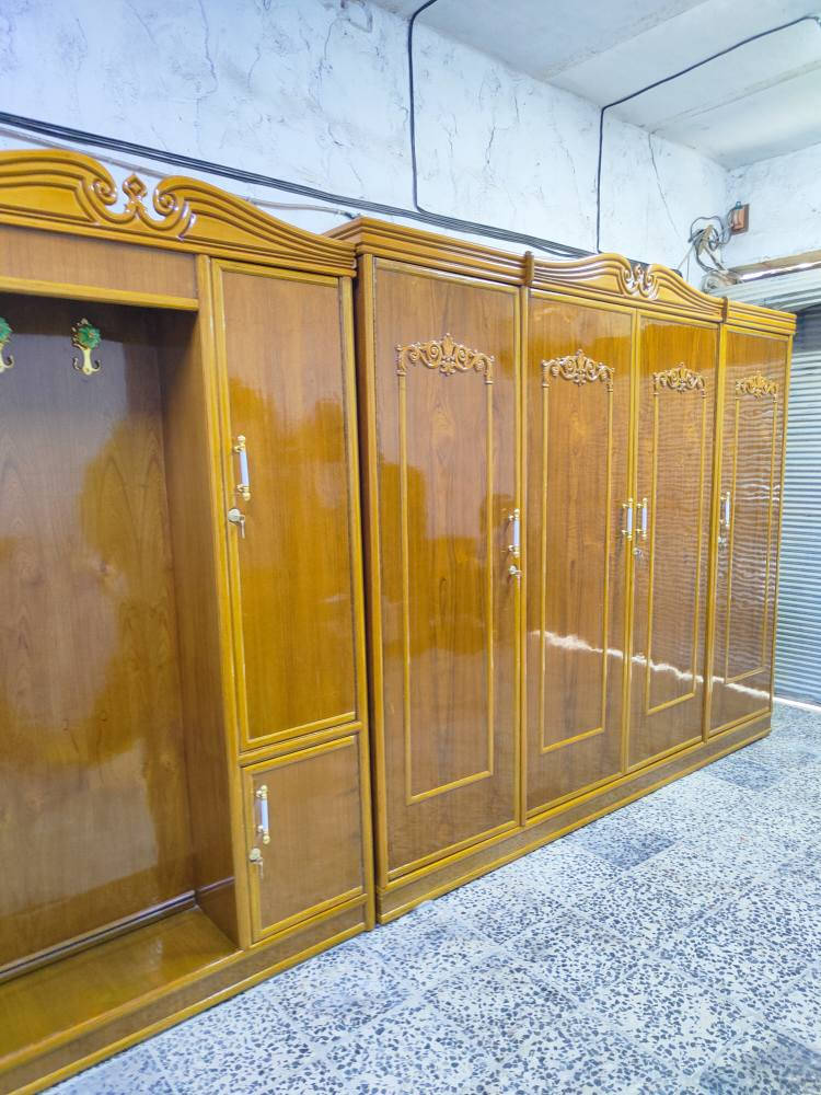 غرفة ام4 تزكام صاج وجهين نضيفه جدا سعر750 بيها مجال شراي يتصل مكان نجف حي جزيرة *********** النجف, العراق
